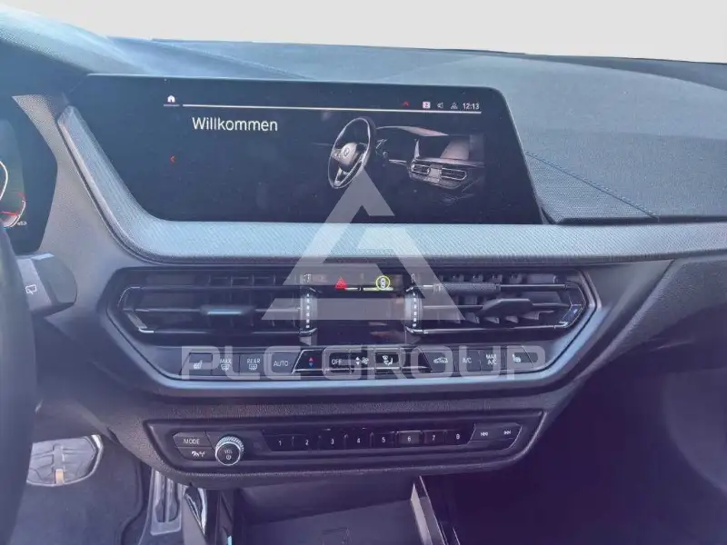 2019 BMW 120