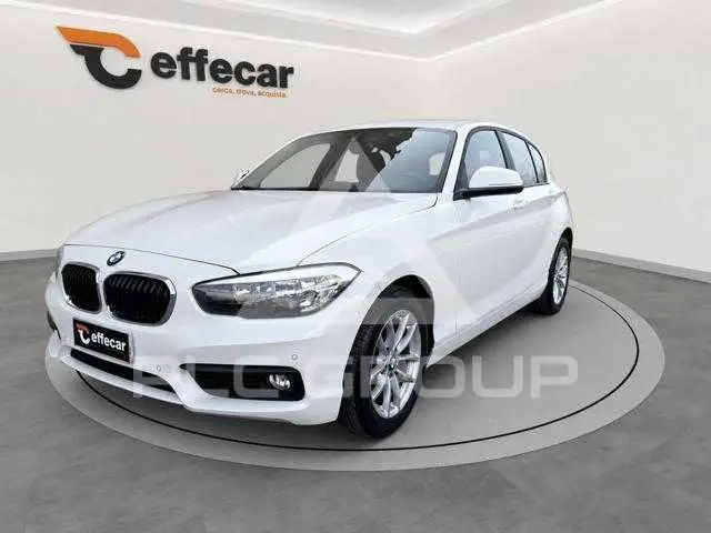 2019 BMW 120
