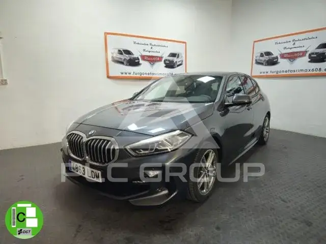 2019 BMW 120