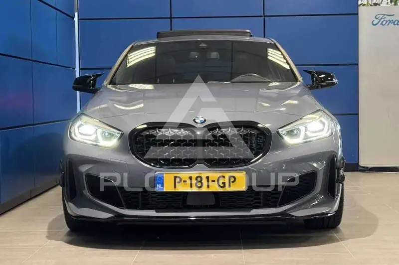 2019 BMW 120