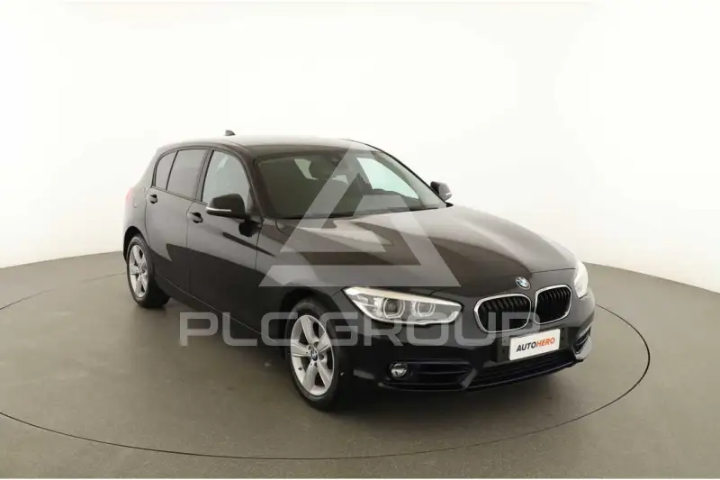 2019 BMW 120