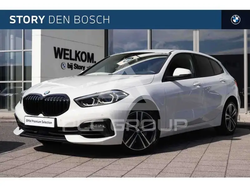 2019 BMW 120