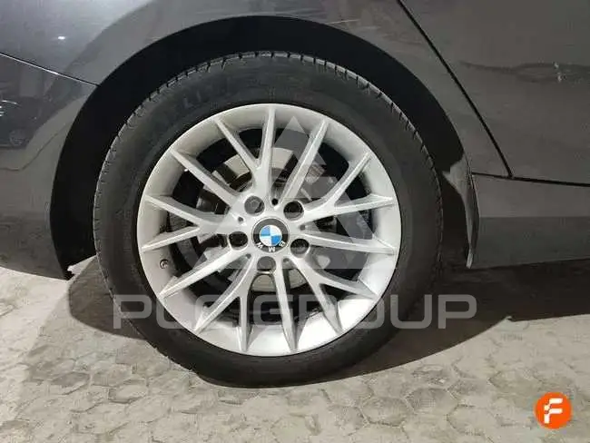 2019 BMW 120
