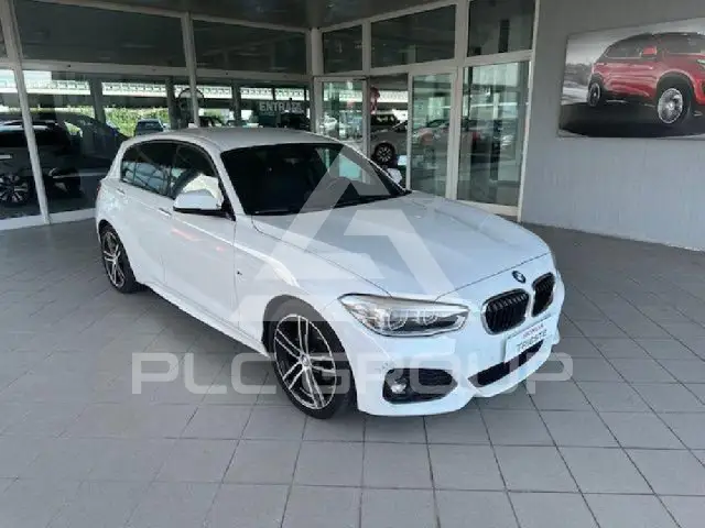 2019 BMW 120