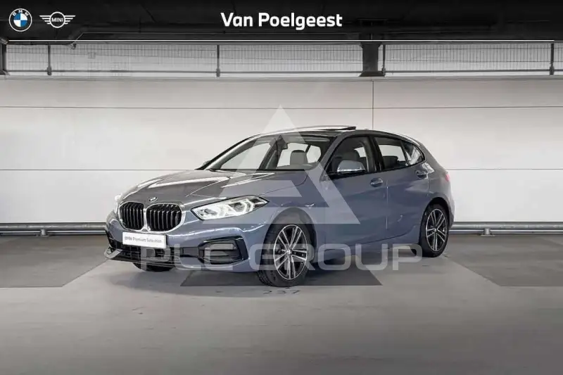 2019 BMW 120