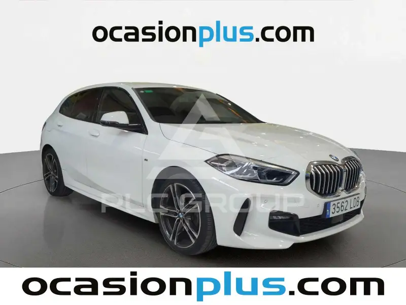 2019 BMW 120