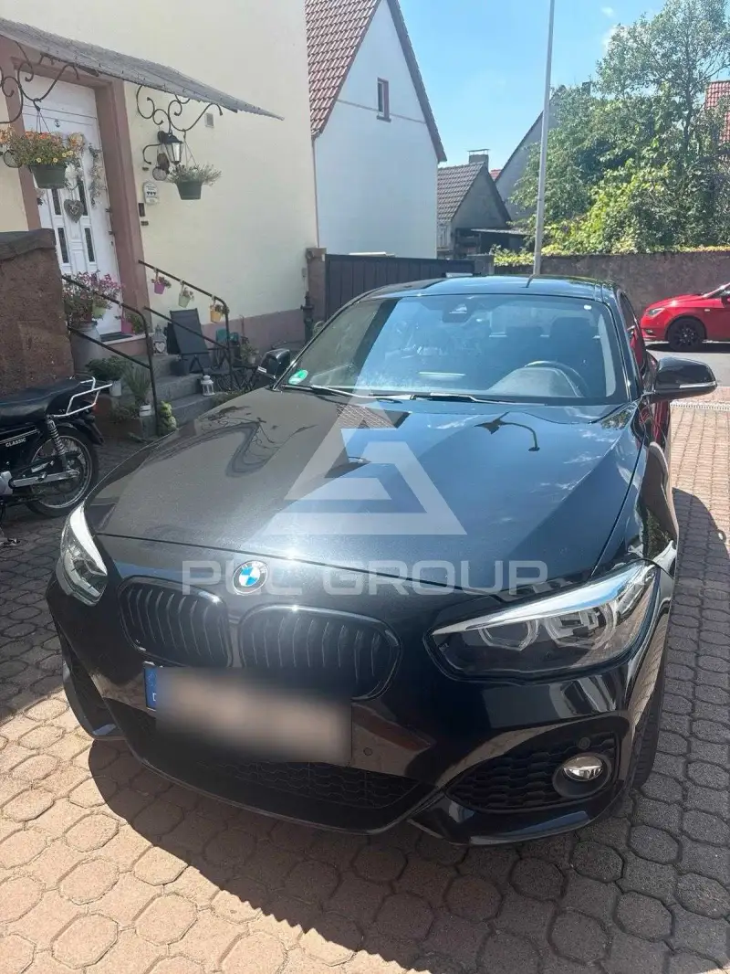 2019 BMW 120