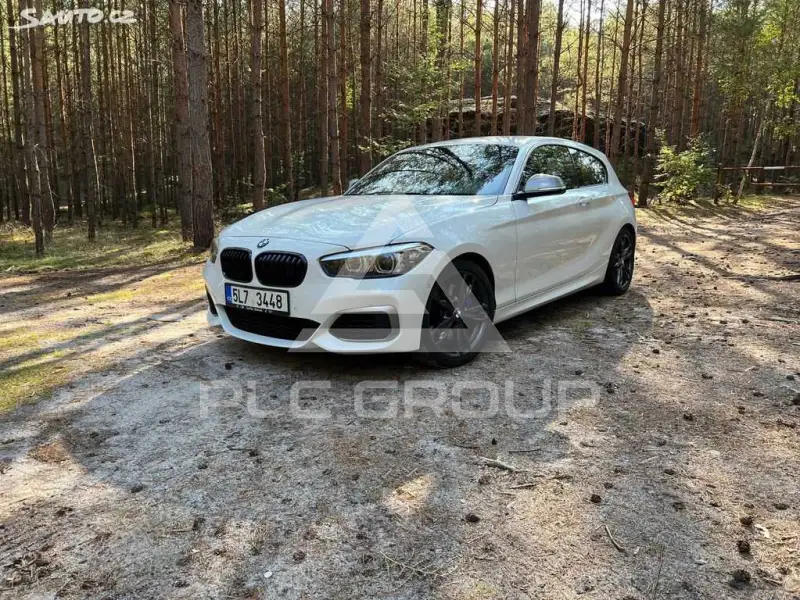 2019 BMW 120