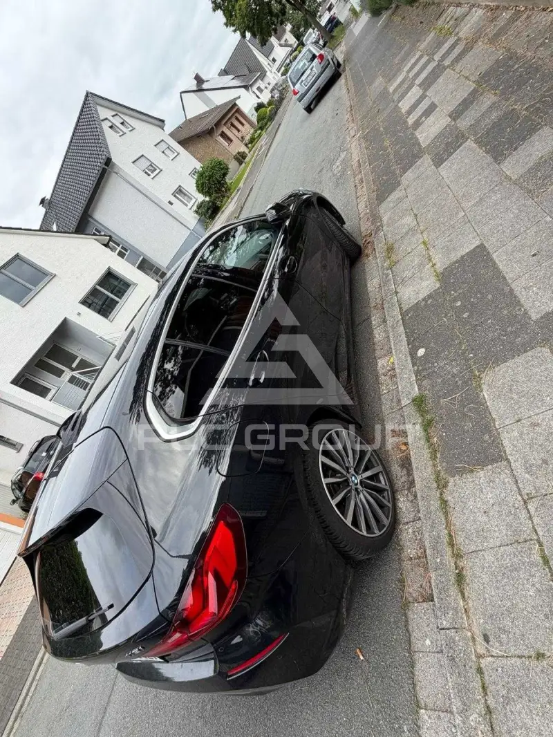 2019 BMW 120