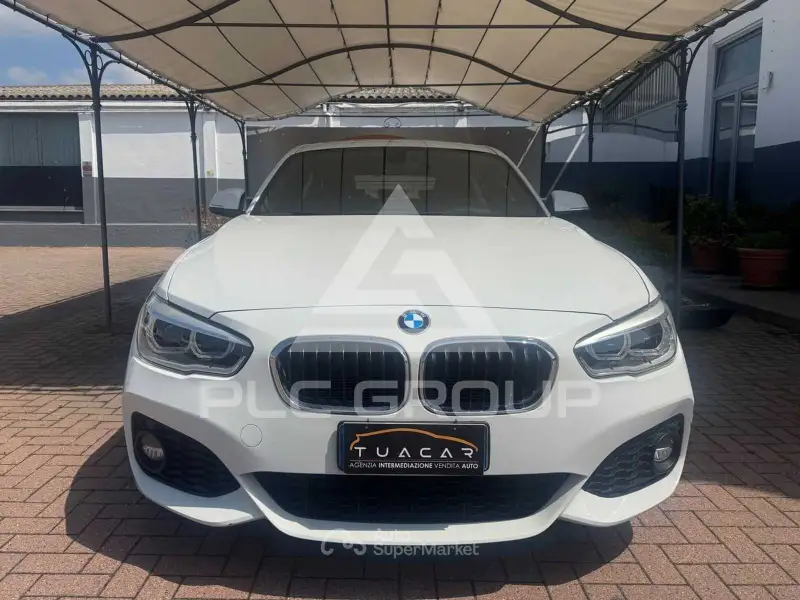 2019 BMW 120