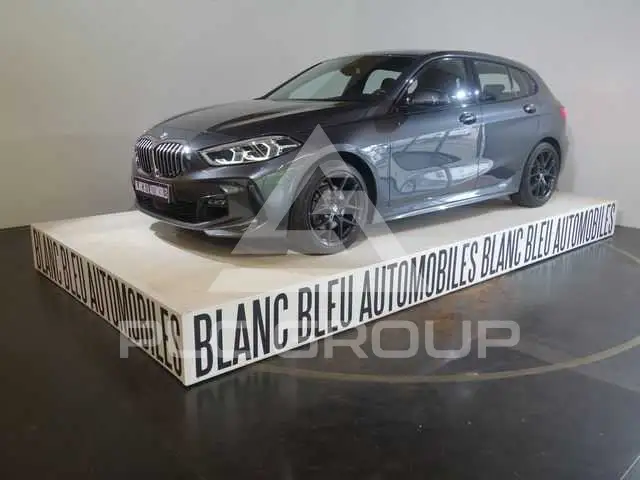 2019 BMW 120