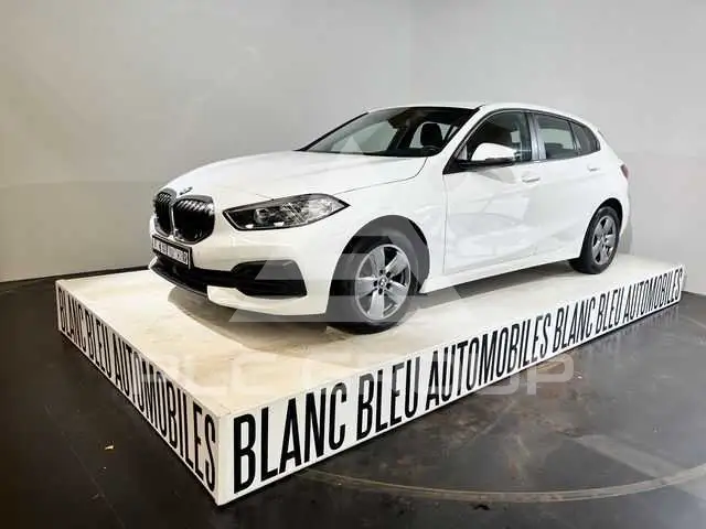 2019 BMW 120