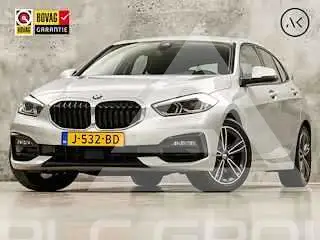 2019 BMW 120