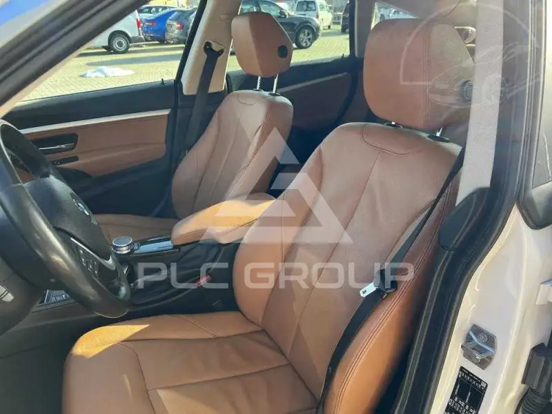 2019 BMW 120