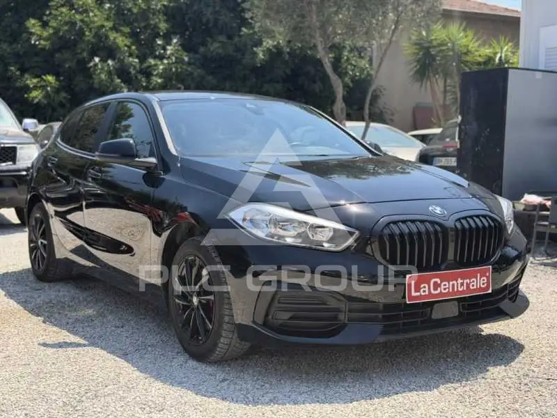 2019 BMW 120