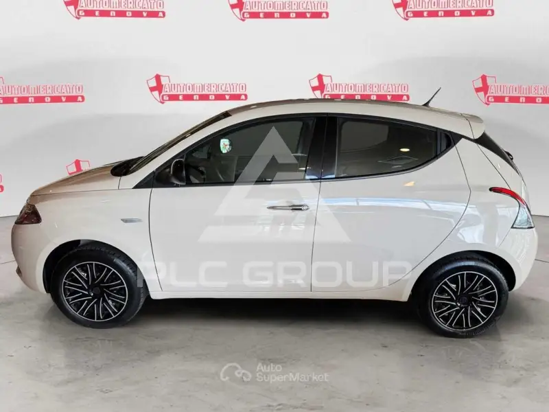 2019 Lancia YPSILON
