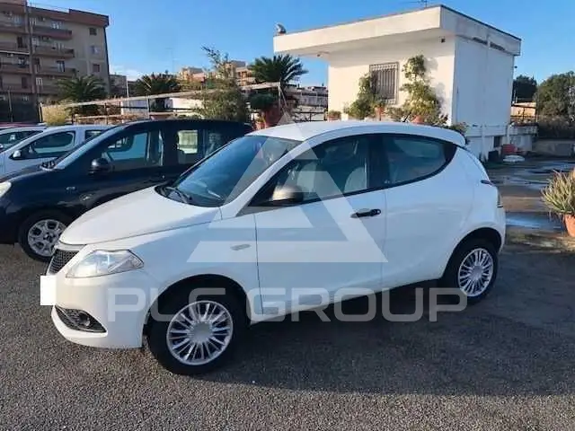 2019 Lancia YPSILON
