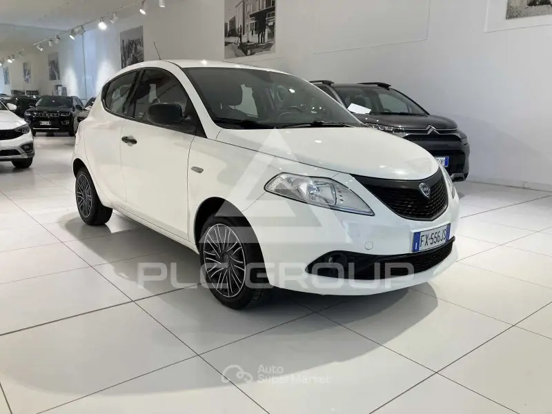 2019 Lancia YPSILON