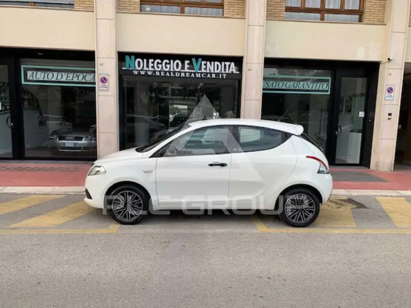 2019 Lancia YPSILON