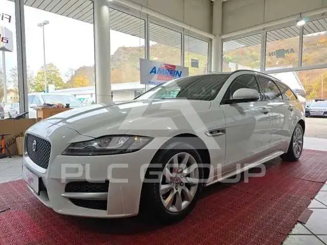2019 Jaguar XF