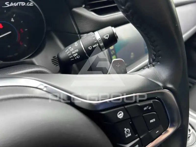 2019 Jaguar XF