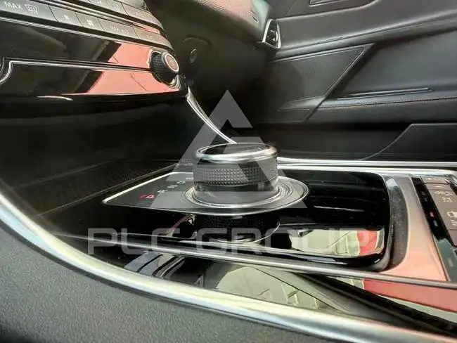 2019 Jaguar XE