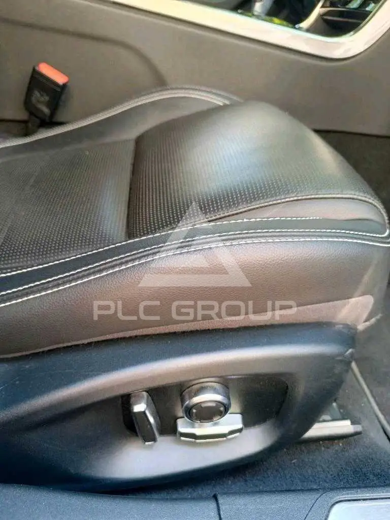 2019 Jaguar XE
