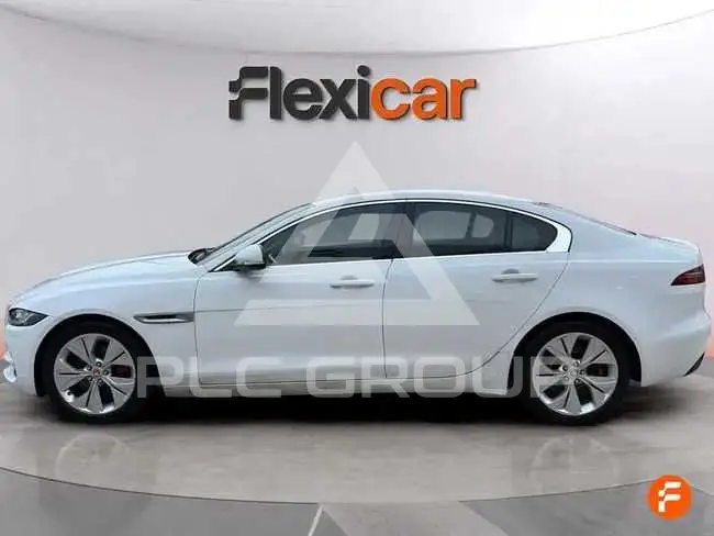 2019 Jaguar XE