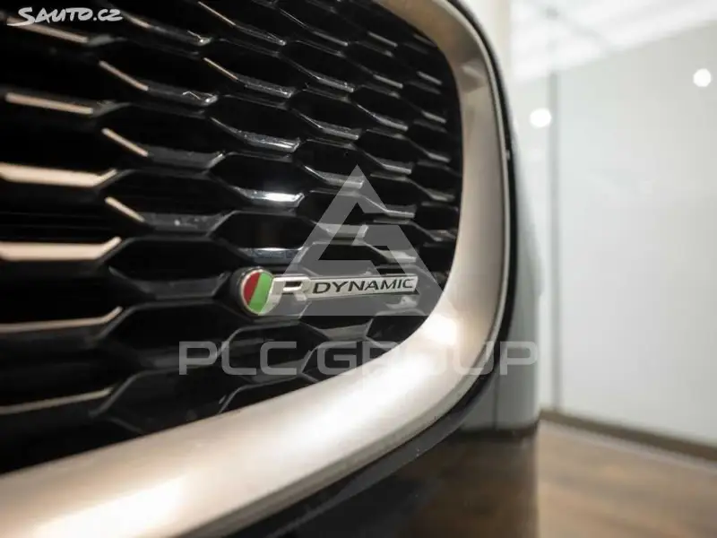 2019 Jaguar E-PACE