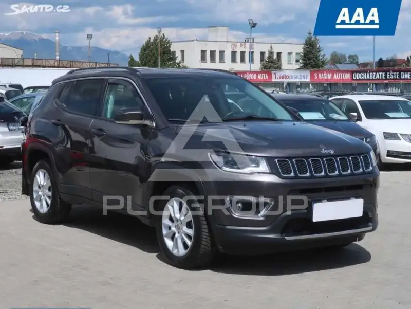 2019 Jeep COMPASS