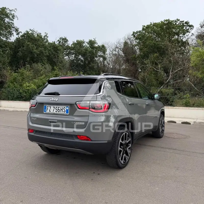 2019 Jeep COMPASS