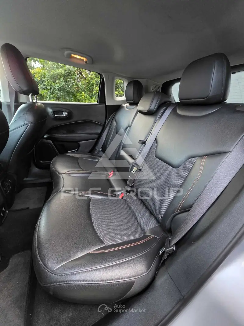 2019 Jeep COMPASS