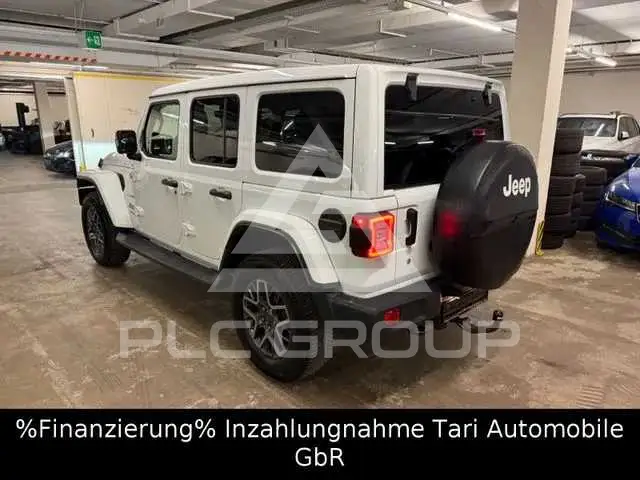 2019 Jeep WRANGLER