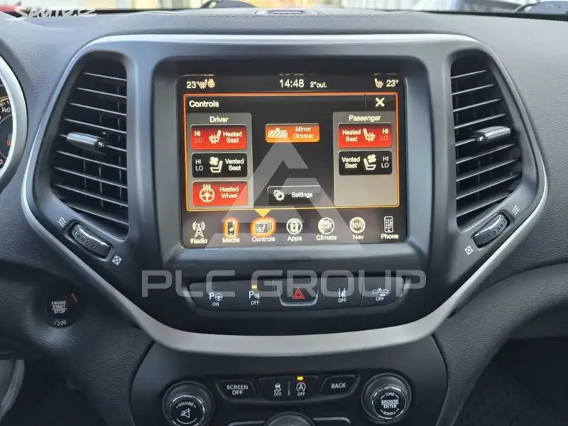 2019 Jeep CHEROKEE