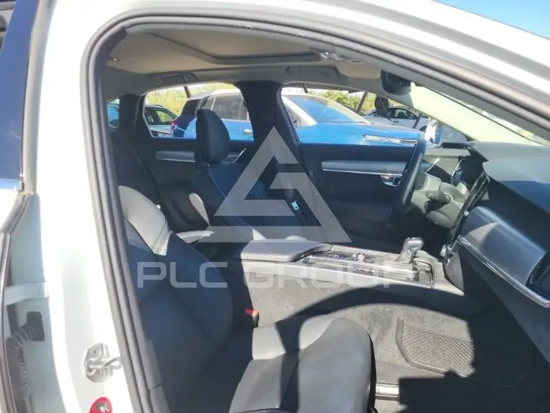 2019 Volvo S90