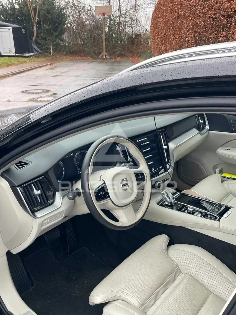 2019 Volvo XC60