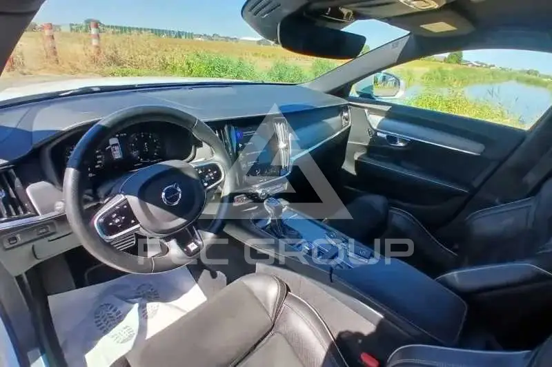 2019 Volvo V90