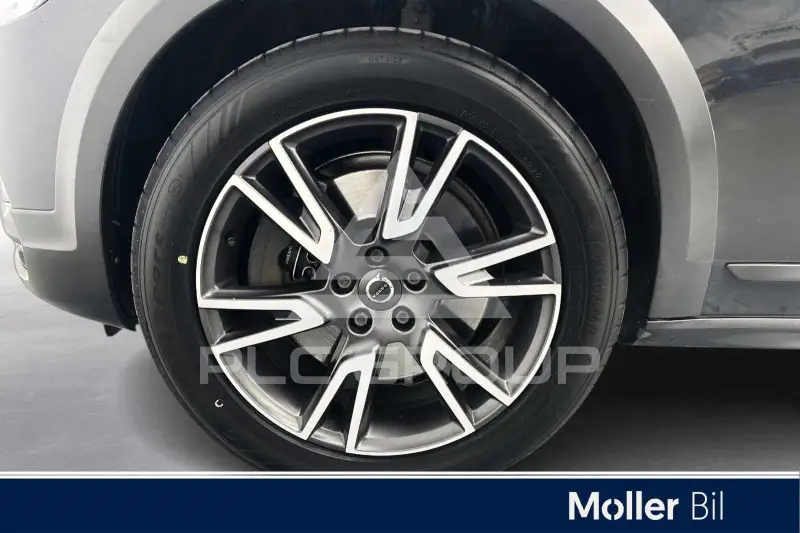 2019 Volvo V90