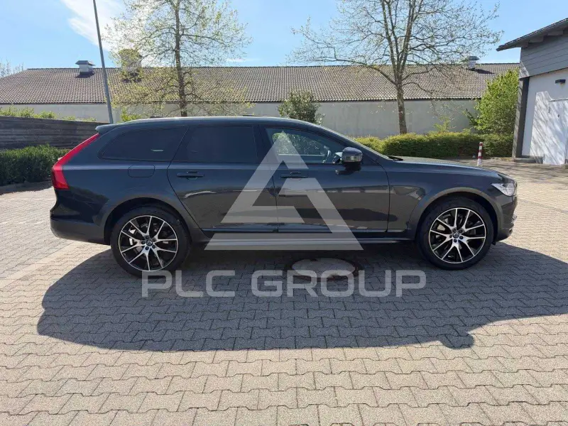 2019 Volvo V90