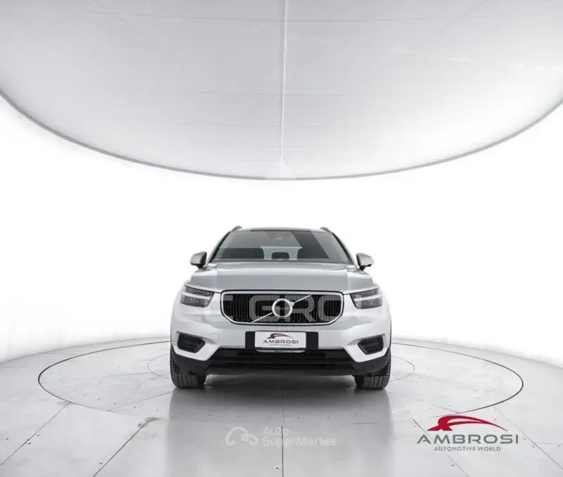 2019 Volvo XC40