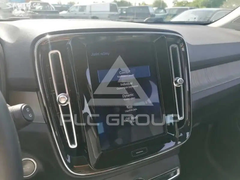 2019 Volvo XC40
