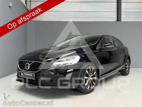 2019 Volvo V40