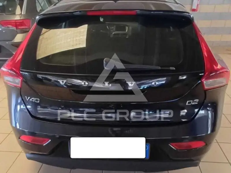 2019 Volvo V40