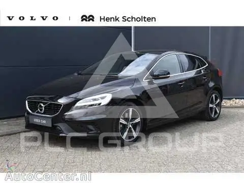 2019 Volvo V40
