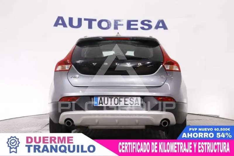 2019 Volvo V40