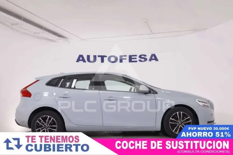 2019 Volvo V40