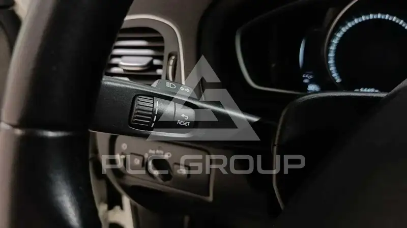 2019 Volvo V40
