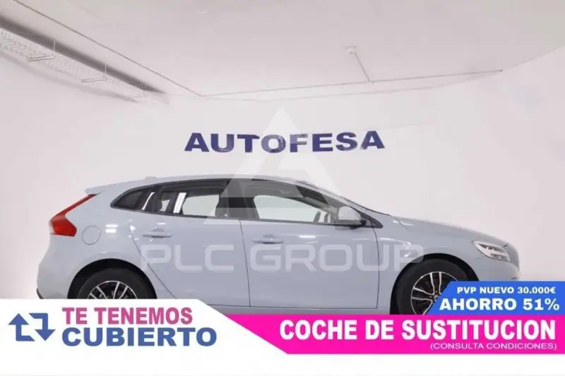 2019 Volvo V40