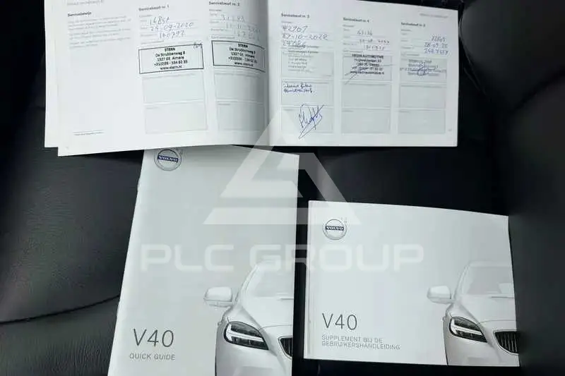 2019 Volvo V40