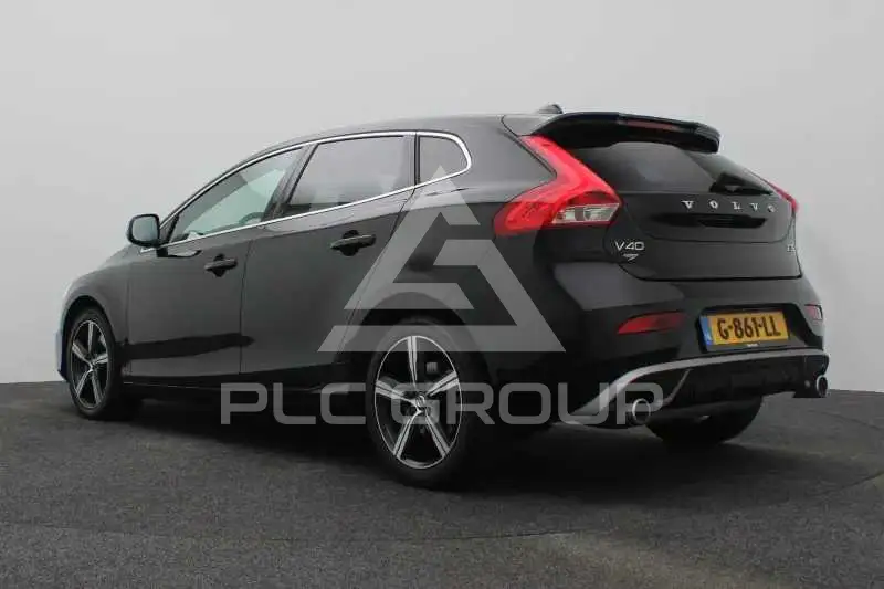 2019 Volvo V40